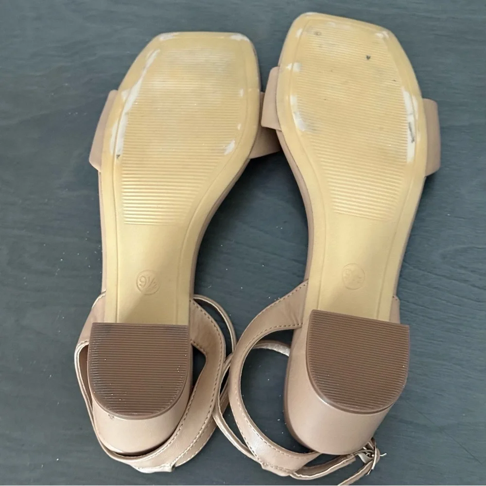 A New Day Women Sal Heels Tan Size 9.5